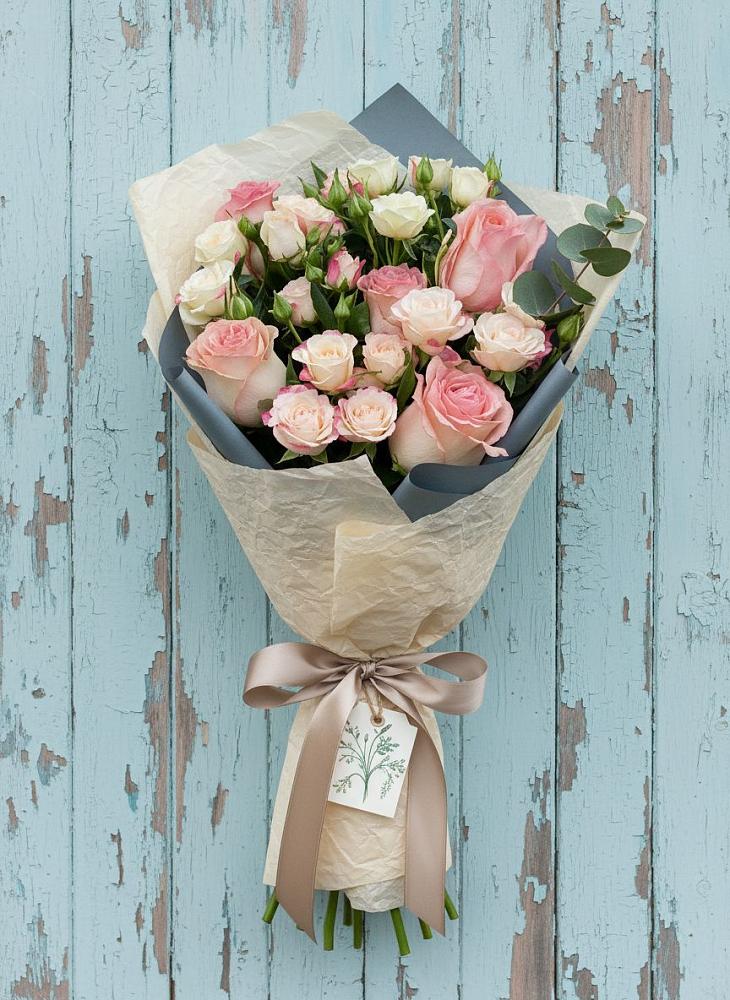 Букет цветов из: Розы в Северном Московской области