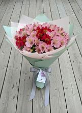 Букет цветов из:  Альстромерии в Северном Московской области