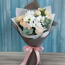 Букет цветов из:  Хризантемы и Розы в Северном Московской области