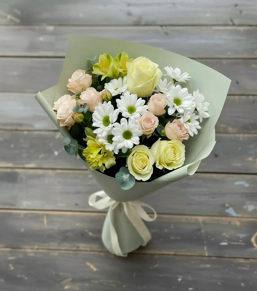 Букет цветов из: Альстромерии, Розы и Хризантемы в Северном Московской области