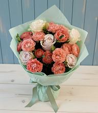 Букет цветов из:  Розы в Северном Московской области