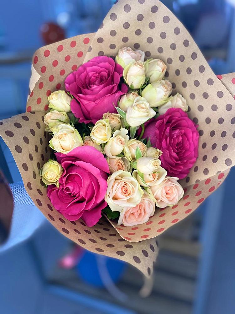 Букет цветов из: Розы в Северном Московской области