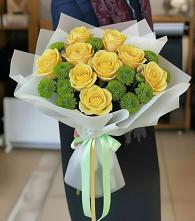 Букет цветов из:  Хризантемы и Розы в Северном Московской области