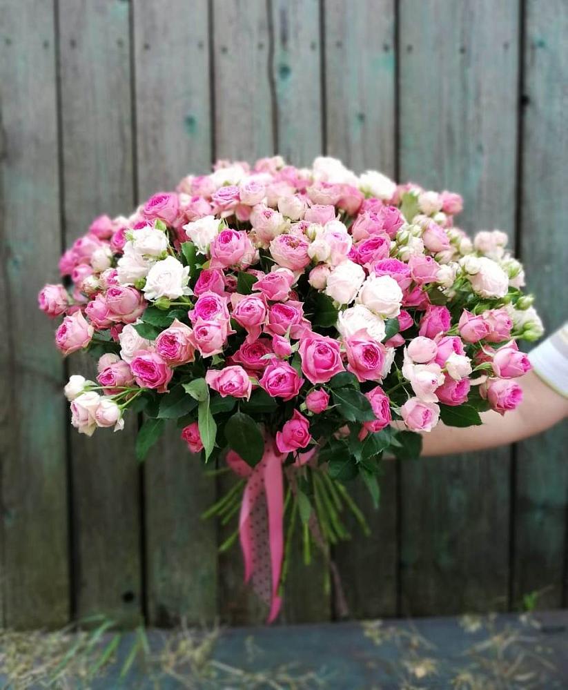 Букет Розовые кустовые розы Натали и Лав Лидия в Северном Московской области