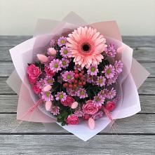 Букет цветов из:  Розы, Герберы и Хризантемы в Северном Московской области