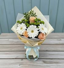 Букет цветов из:  Герберы, Розы и Хризантемы в Северном Московской области
