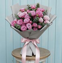 Букет цветов из:  Розы в Северном Московской области